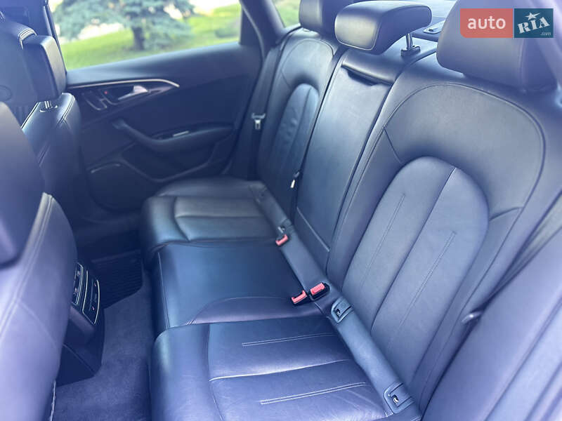 Седан Audi A6 2015 в Киеве