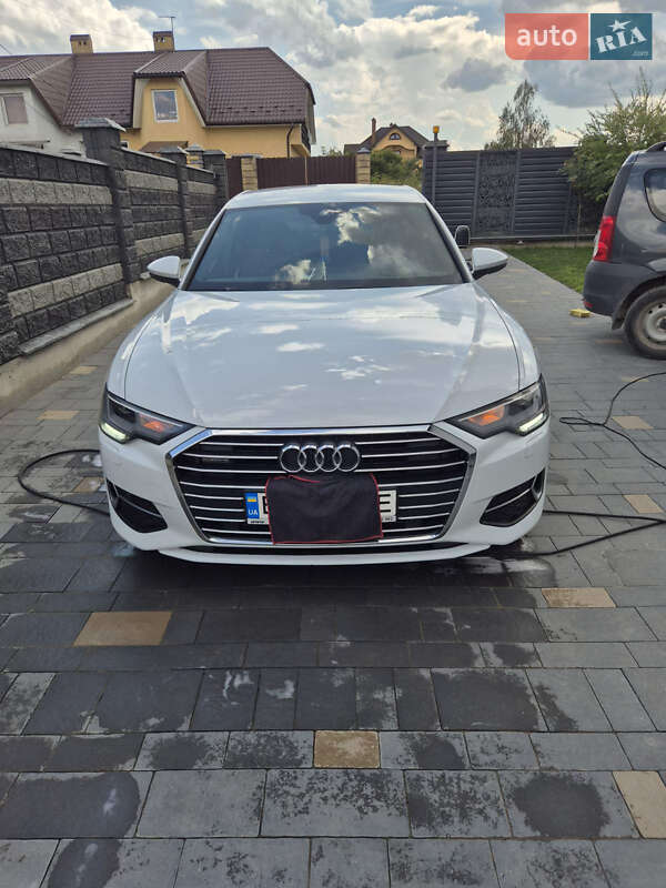 Седан Audi A6 2018 в Львове