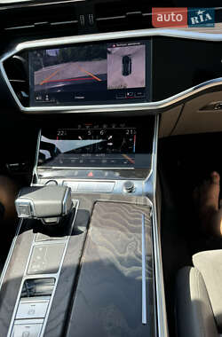 Седан Audi A6 2019 в 