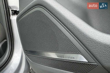 Седан Audi A6 2019 в 