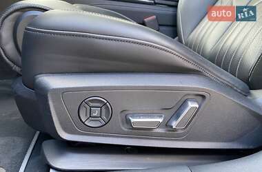 Седан Audi A6 2019 в 