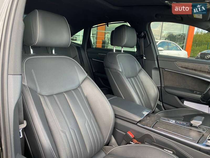 Седан Audi A6 2019 в Львове