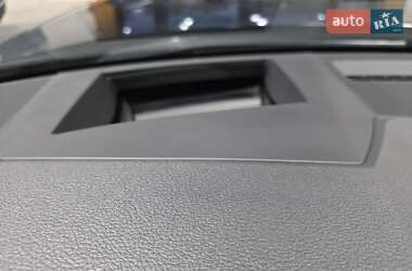 Седан Audi A6 2021 в 