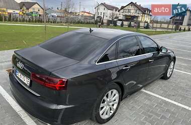 Седан Audi A6 2015 в 