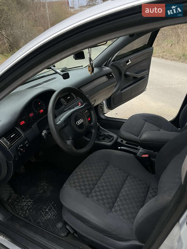 Универсал Audi A6 2000 в Львове