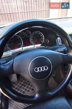 Универсал Audi A6 2003 в 