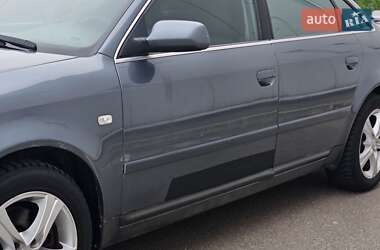Седан Audi A6 2002 в 