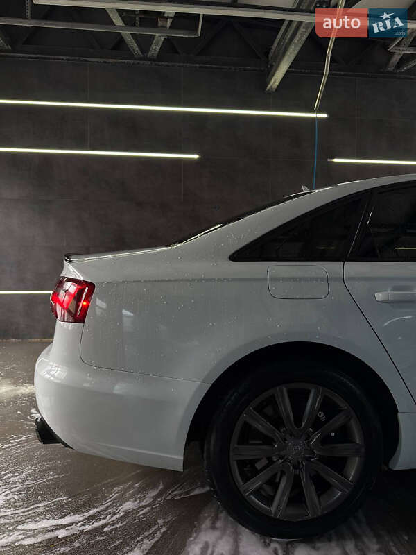 Седан Audi A6 2013 в Черкассах