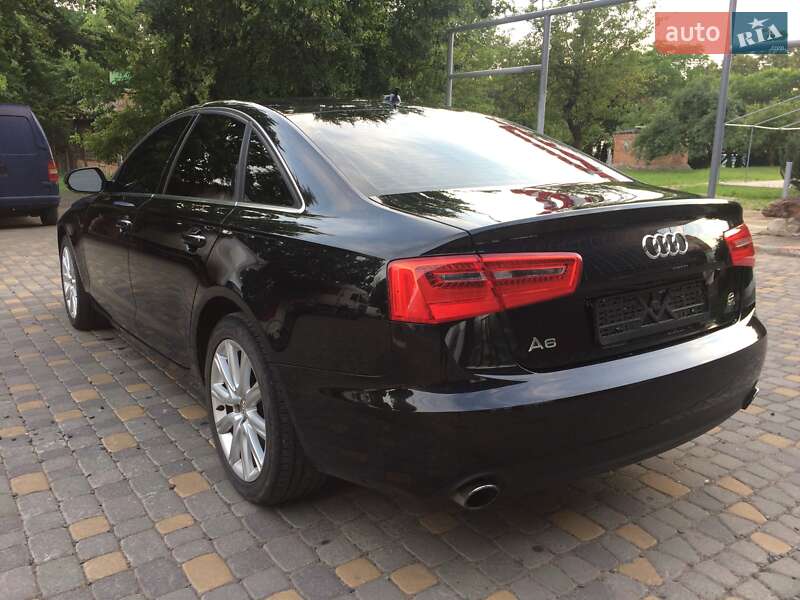 Седан Audi A6 2012 в Луцке
