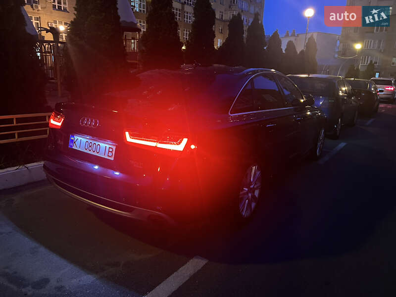Седан Audi A6 2014 в Киеве