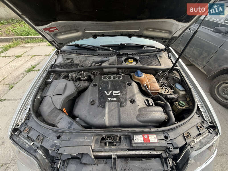 Универсал Audi A6 1999 в Киеве