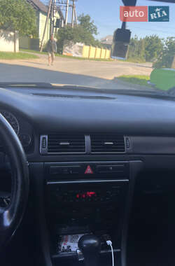 Универсал Audi A6 2003 в 