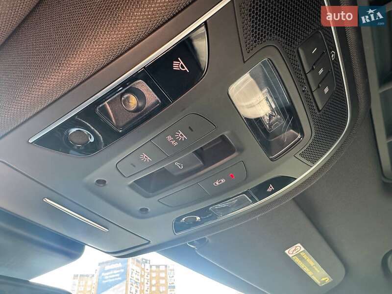 Седан Audi A6 2016 в Киеве