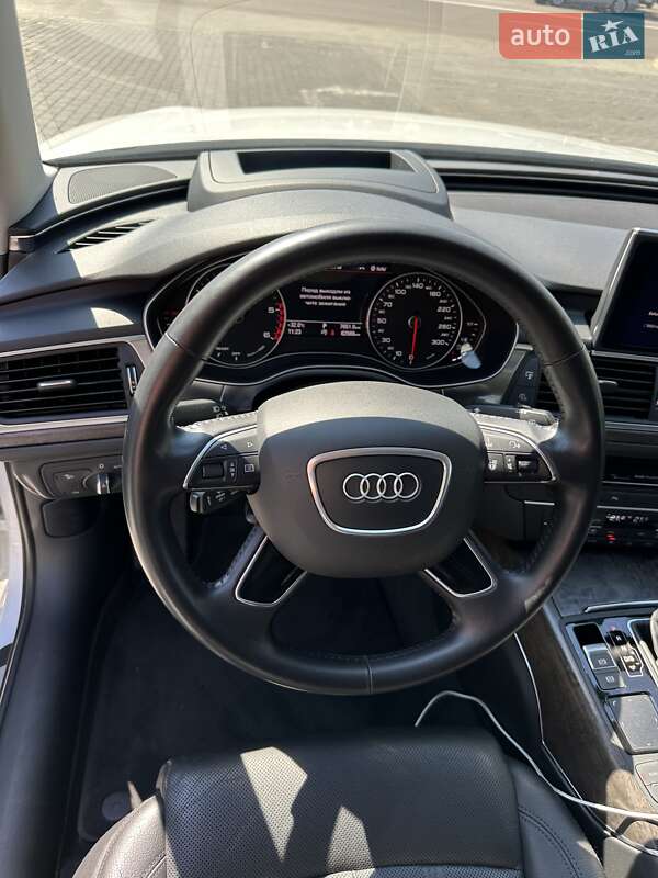 Седан Audi A6 2016 в Киеве