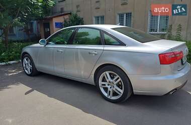 Седан Audi A6 2013 в 