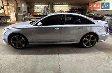 Седан Audi A6 2015 в 