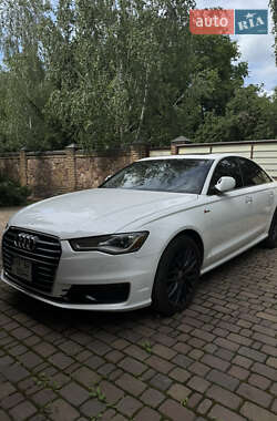 Седан Audi A6 2015 в Киеве