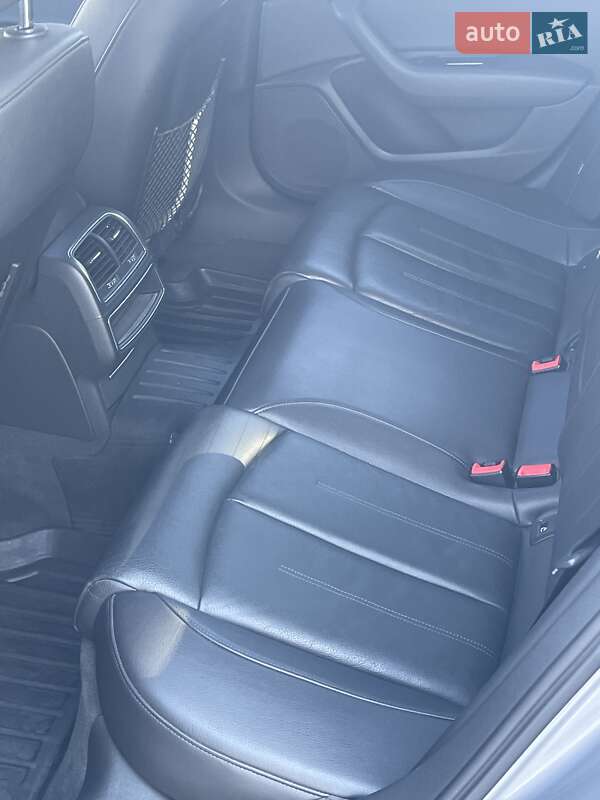 Седан Audi A6 2015 в Николаеве