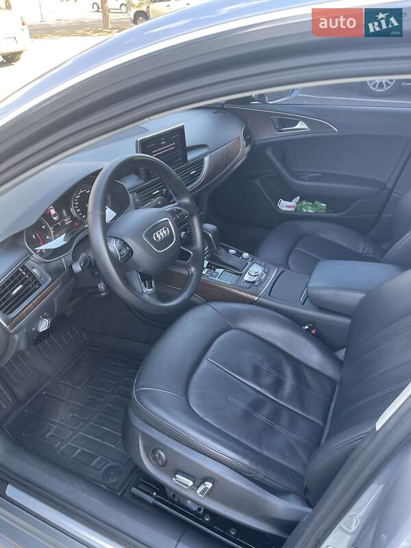 Седан Audi A6 2015 в Николаеве
