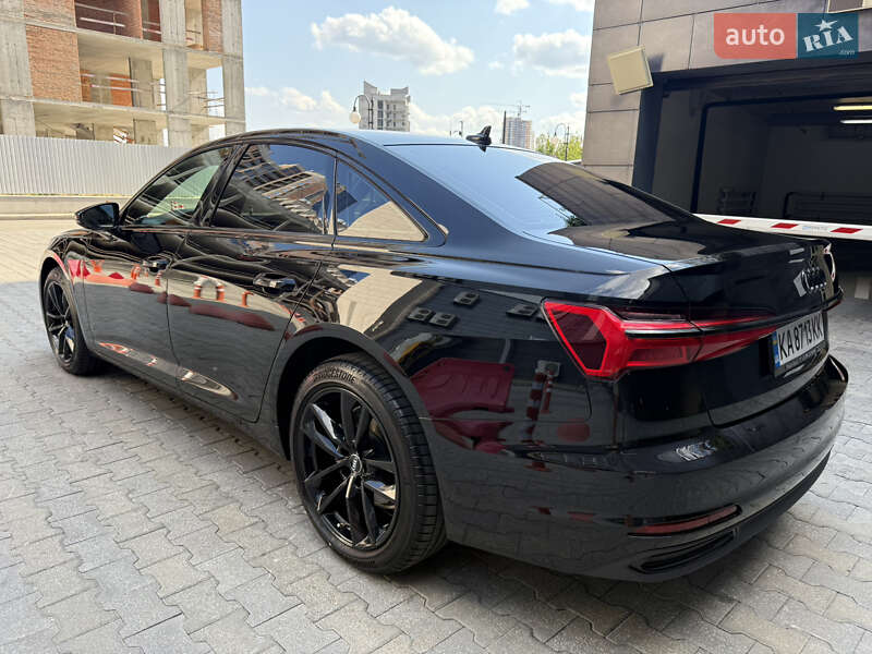 Седан Audi A6 2023 в Киеве