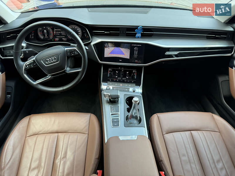 Седан Audi A6 2023 в Киеве