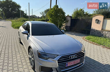 Седан Audi A6 2019 в 