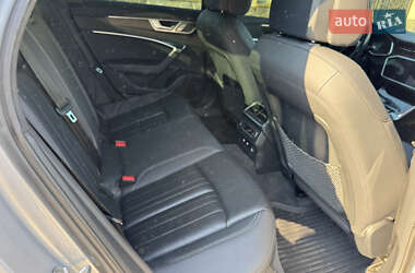 Седан Audi A6 2019 в 