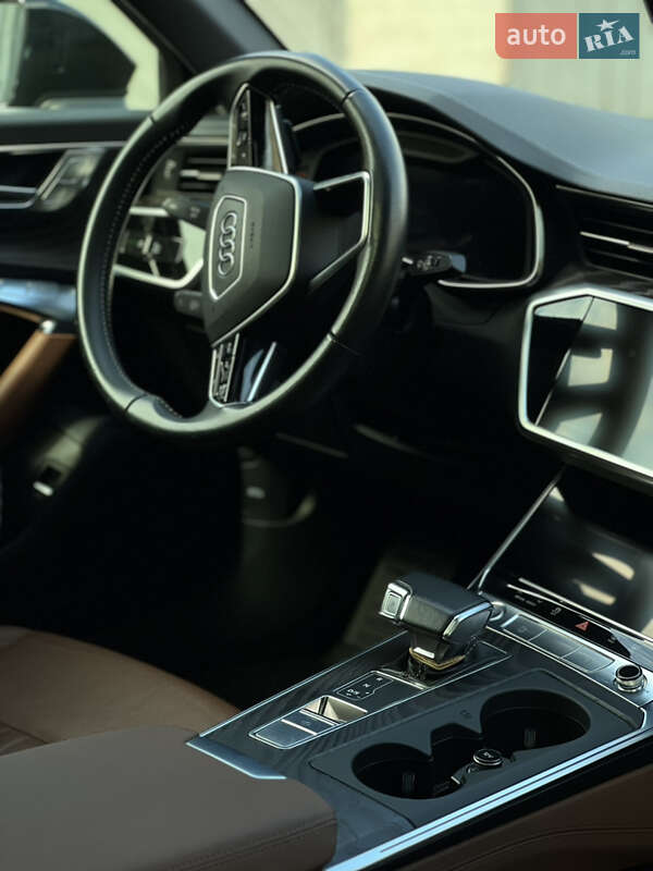 Седан Audi A6 2020 в Львове