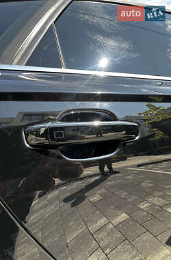 Седан Audi A6 2013 в 