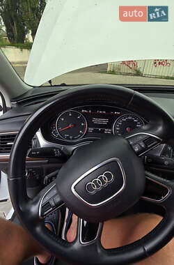 Седан Audi A6 2015 в 