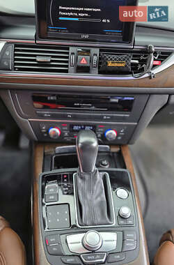 Седан Audi A6 2015 в 