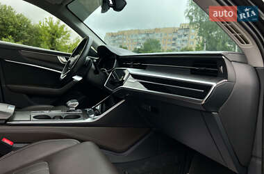 Седан Audi A6 2019 в 