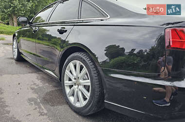 Седан Audi A6 2015 в 