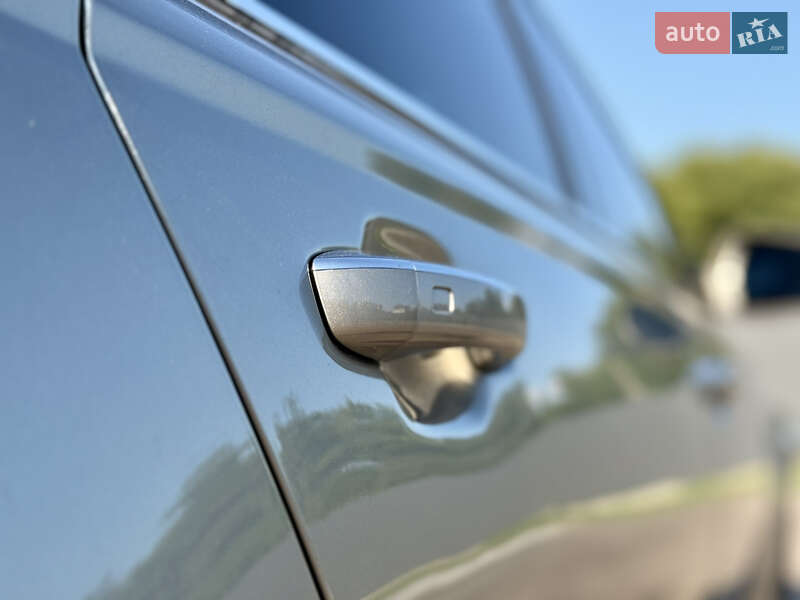 Универсал Audi A6 2015 в Демидовке