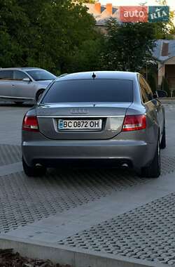 Седан Audi A6 2004 в 