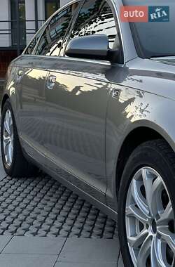 Седан Audi A6 2004 в 