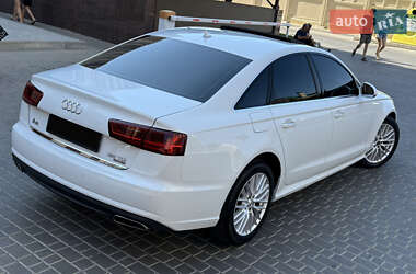 Седан Audi A6 2016 в 