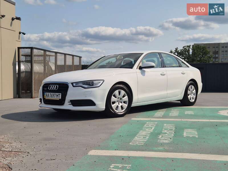 Седан Audi A6 2013 в Киеве