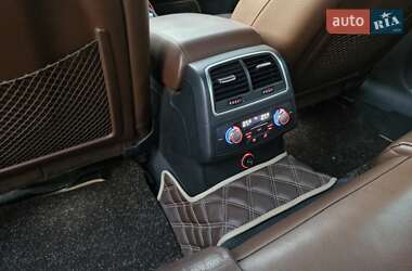 Седан Audi A6 2012 в 