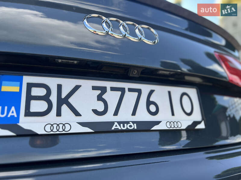 Седан Audi A6 2014 в Дубно