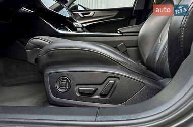 Универсал Audi A6 2019 в 
