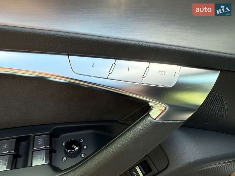 Универсал Audi A6 2019 в Киеве