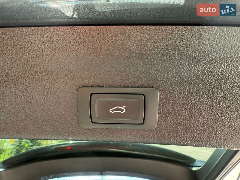 Универсал Audi A6 2019 в Киеве