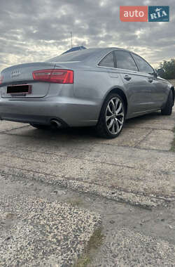 Седан Audi A6 2013 в 