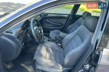 Универсал Audi A6 1998 в 