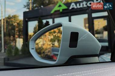 Седан Audi A6 2019 в 