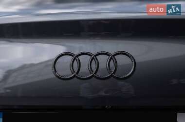 Седан Audi A6 2017 в Киеве