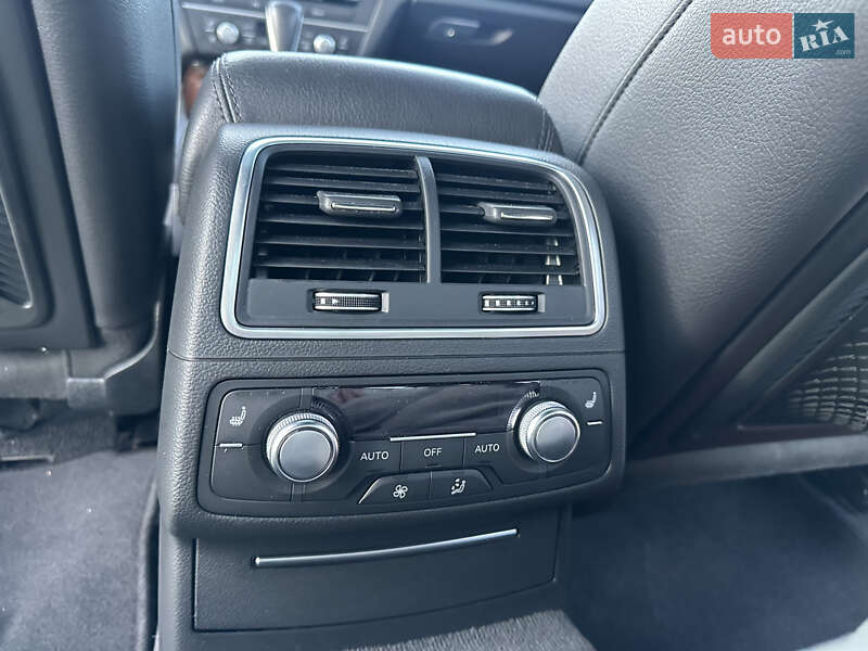 Седан Audi A6 2015 в Рівному
