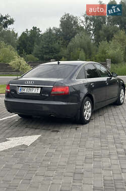 Седан Audi A6 2005 в 