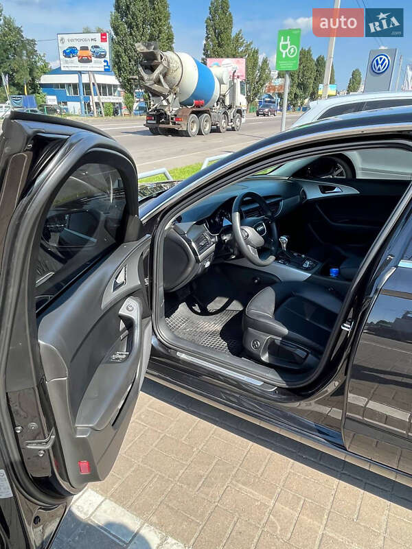 Седан Audi A6 2014 в Киеве